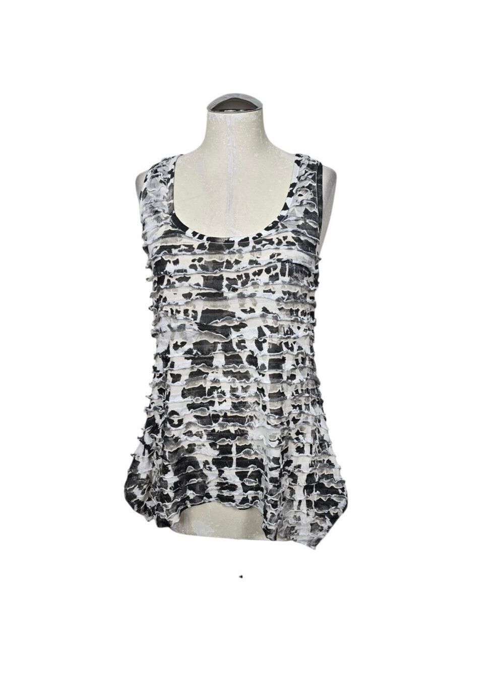 Simply Irrisistible Scoop Neck Layer Tiered Racerback Tank Top M
